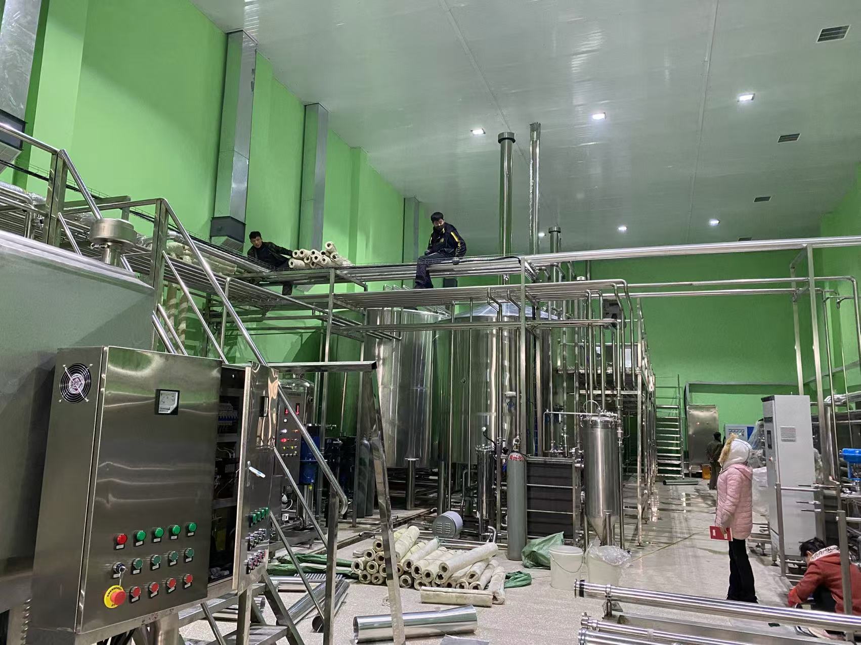 平塘精酿啤酒设备厂—精酿啤酒设备制造：传承工艺与创新科技的交融